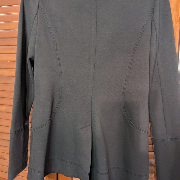 Jacket - Picture 4 of 4